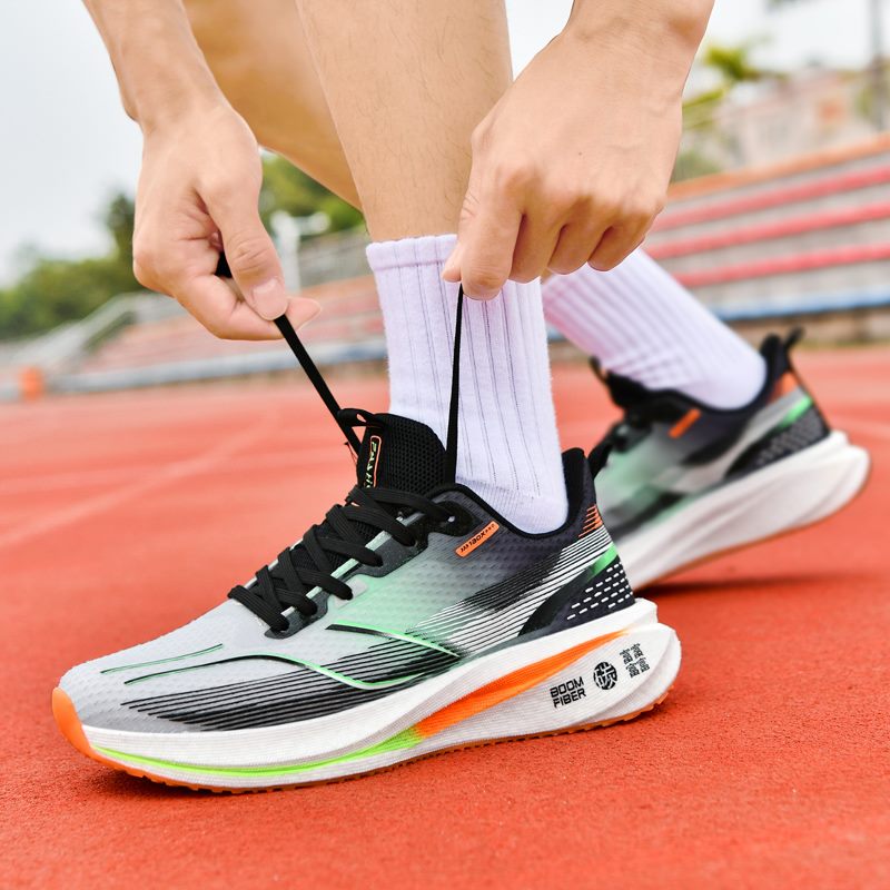 Extended-Size Performance Mesh Runner, model 8883, supplied view 4