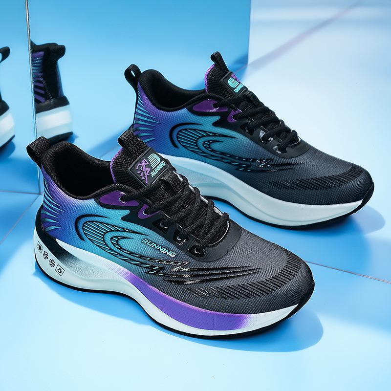 XiangChi model 9682 thick-sole running shoe