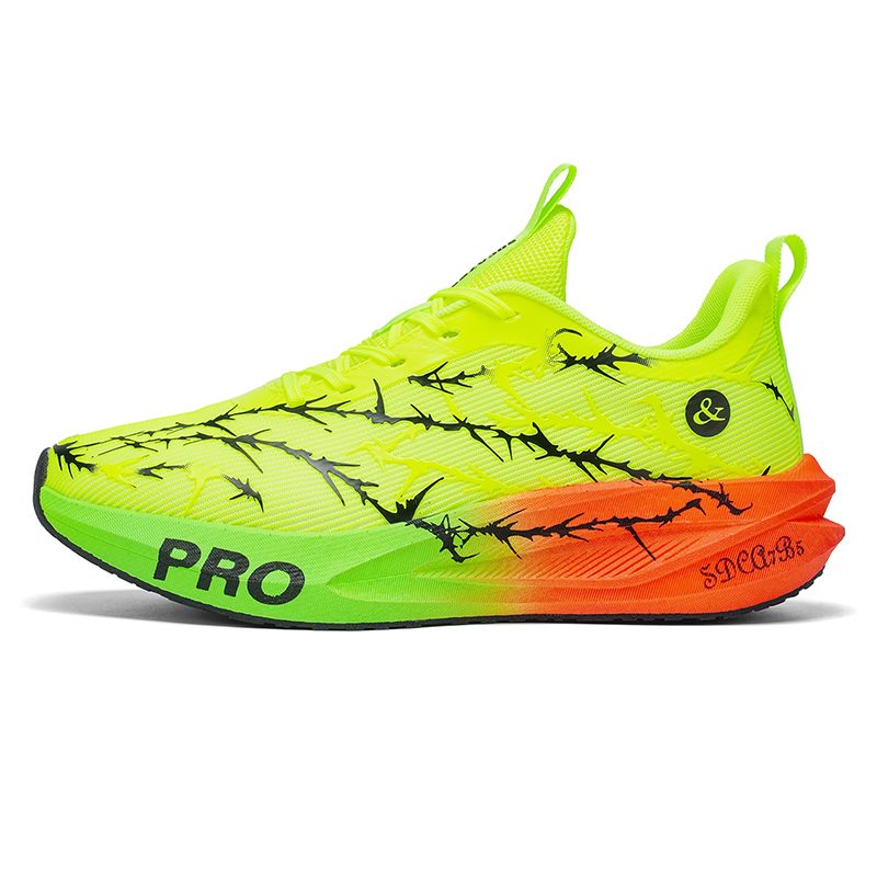 Printed Knit Lightweight Runner, model M26016, supplied view 4